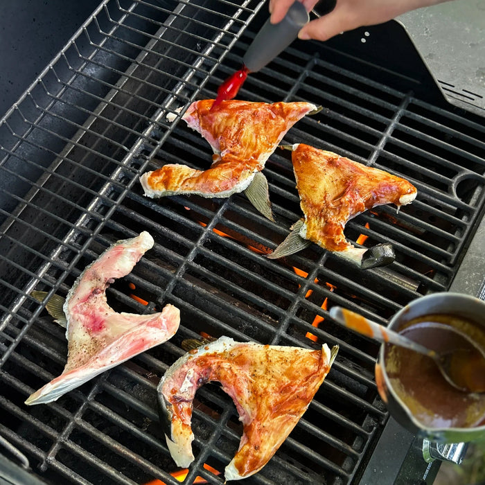 Japanese Frozen Hamachi Collar ハマチカマ – Izakaya Style Favorite （6Kg）
