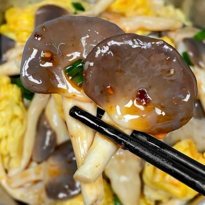 BC Local Farm Fresh Selection – Shiitake, Oyster Mushroom & Yellow Chives