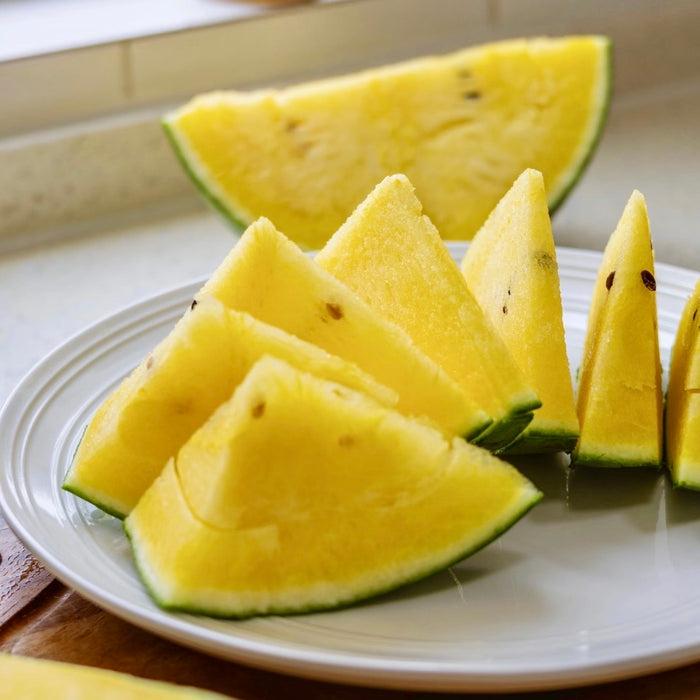 Taiwan Premium Yellow Flesh Mini Watermelon 🍉  4ct / Box ✨