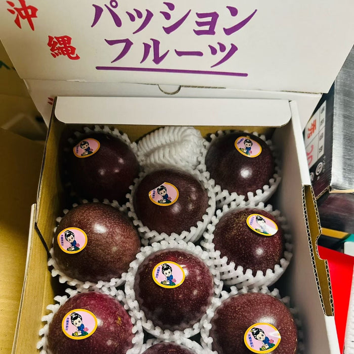 🇯🇵 Okinawan Purple Passion Fruit 沖縄県産パッションフルーツ  1Kg/Box