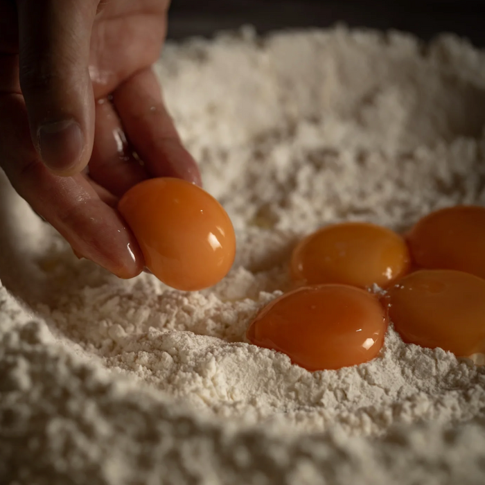 Canadian Local Farm Free Range Egg
