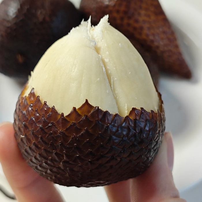 Premium Indonesian Salak Snake Fruit – Exotic Tropical Delight 1Kg/8Kg